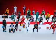 开云在线直播-关于法拉利绝杀红牛车队，阿隆索扛起全队的信息