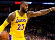 开云下载-凯尔特人力克掘金，詹姆斯制霸全场的简单介绍