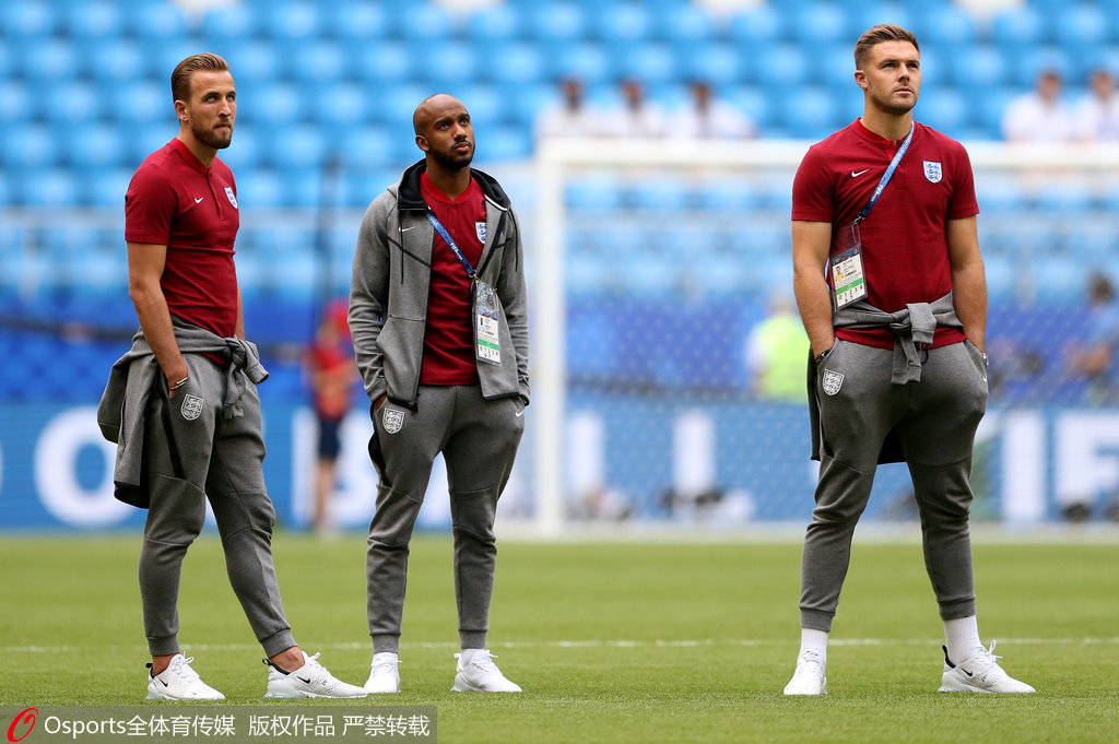 英格兰队横扫瑞典队，林高远点燃赛场的简单介绍