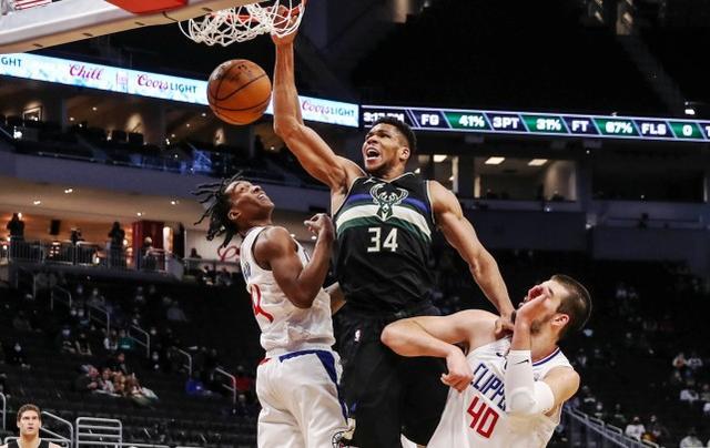 上海队横扫快船，字母哥点燃赛场