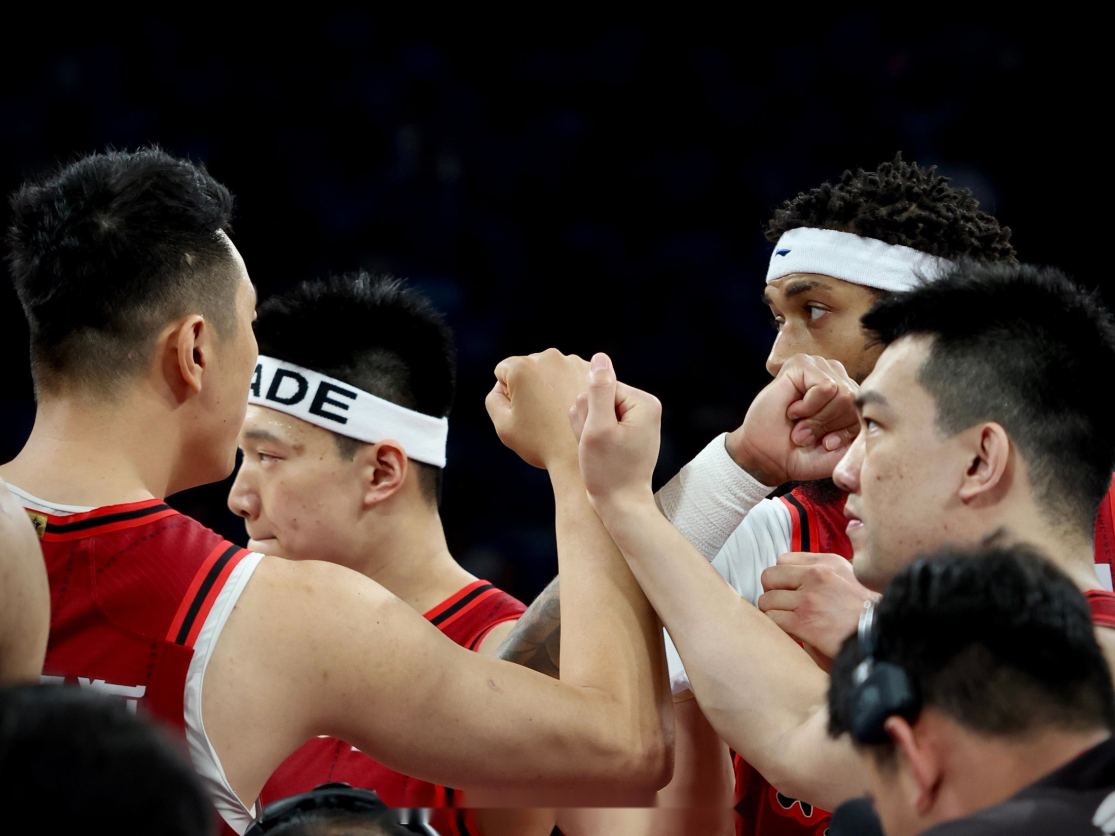 北京战胜辽宁，取得关键的胜利