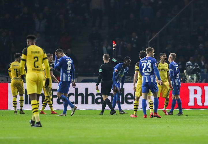 柏林赫塔主场击败对手,取得胜利 柏林赫塔主场击败对手,取得胜利