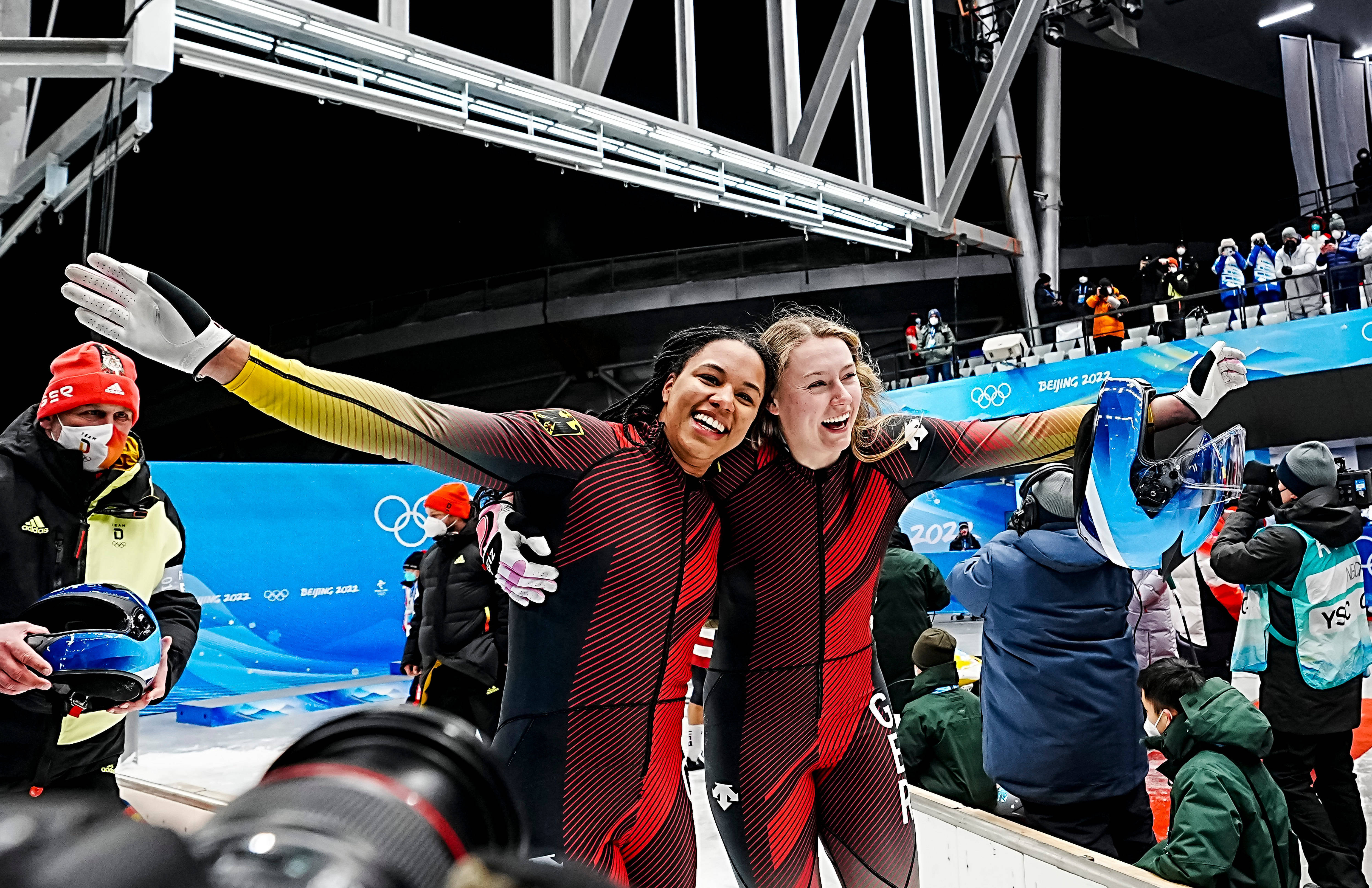 德国籍球员赴国外参加友谊赛