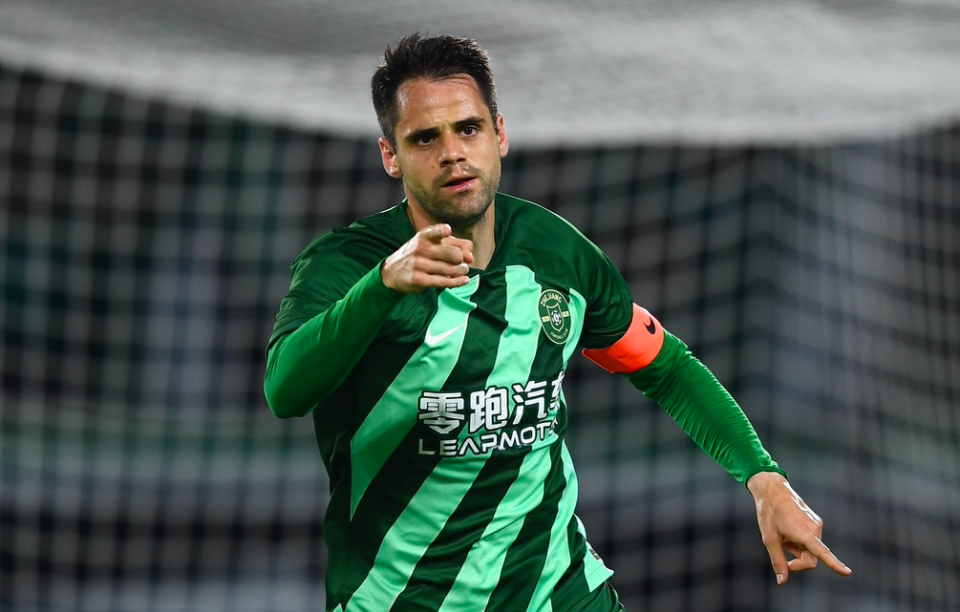 国安客场保持不败，领先积分榜的简单介绍