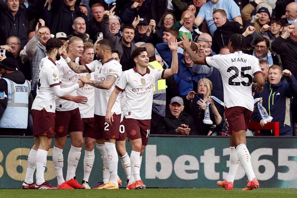 曼城主场击败热刺，继续保持不败