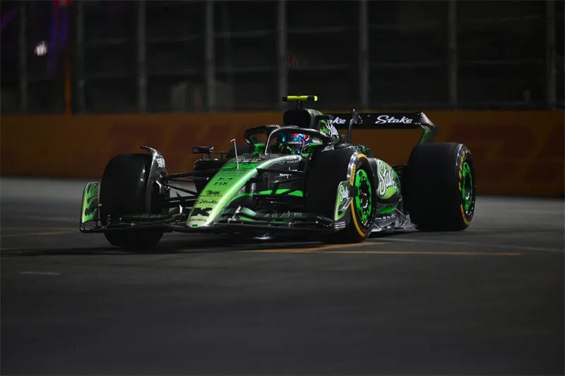 索伯车队完胜阿斯顿马丁,周冠宇刷新纪录 索伯车队完胜阿斯顿马丁,周冠宇刷新纪录