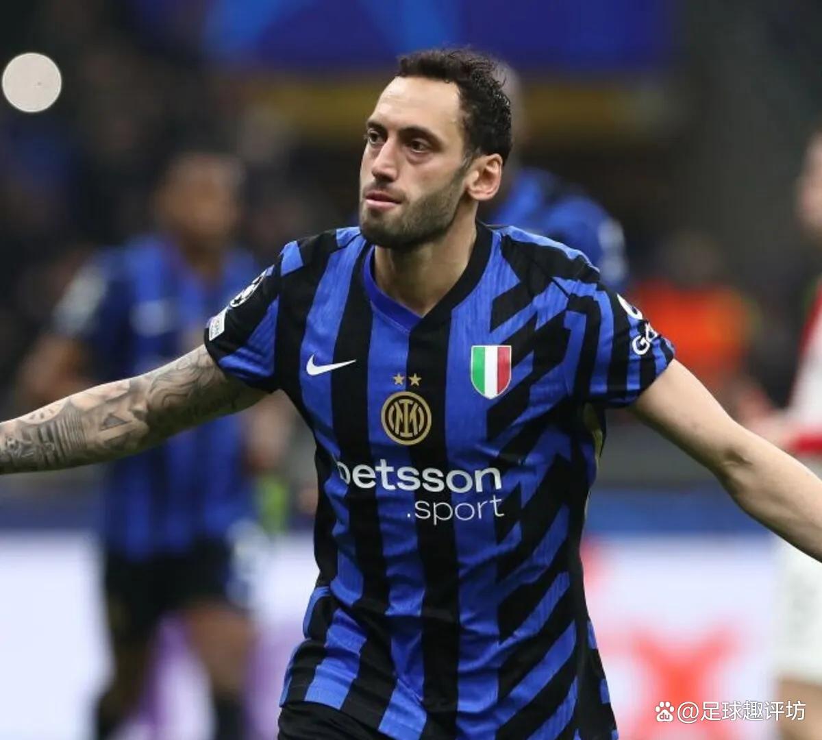 关于AC米兰强势巴萨，埃尔林三分雨点燃全场的信息