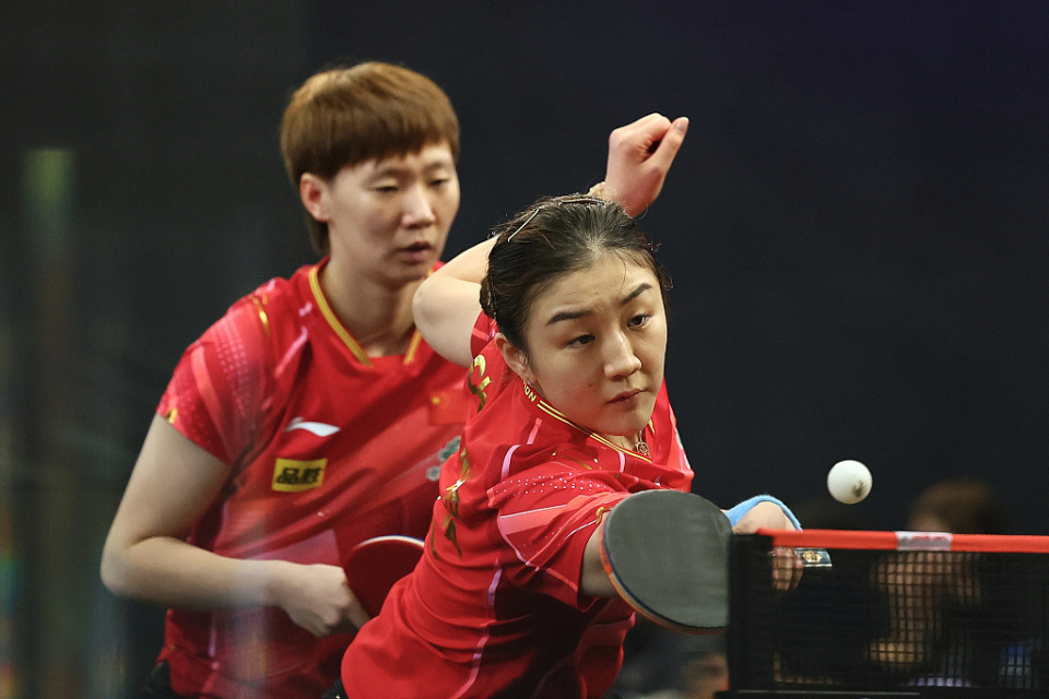 中国羽毛球队绝地反击丹麦羽毛球队，辛杜关键制胜的简单介绍