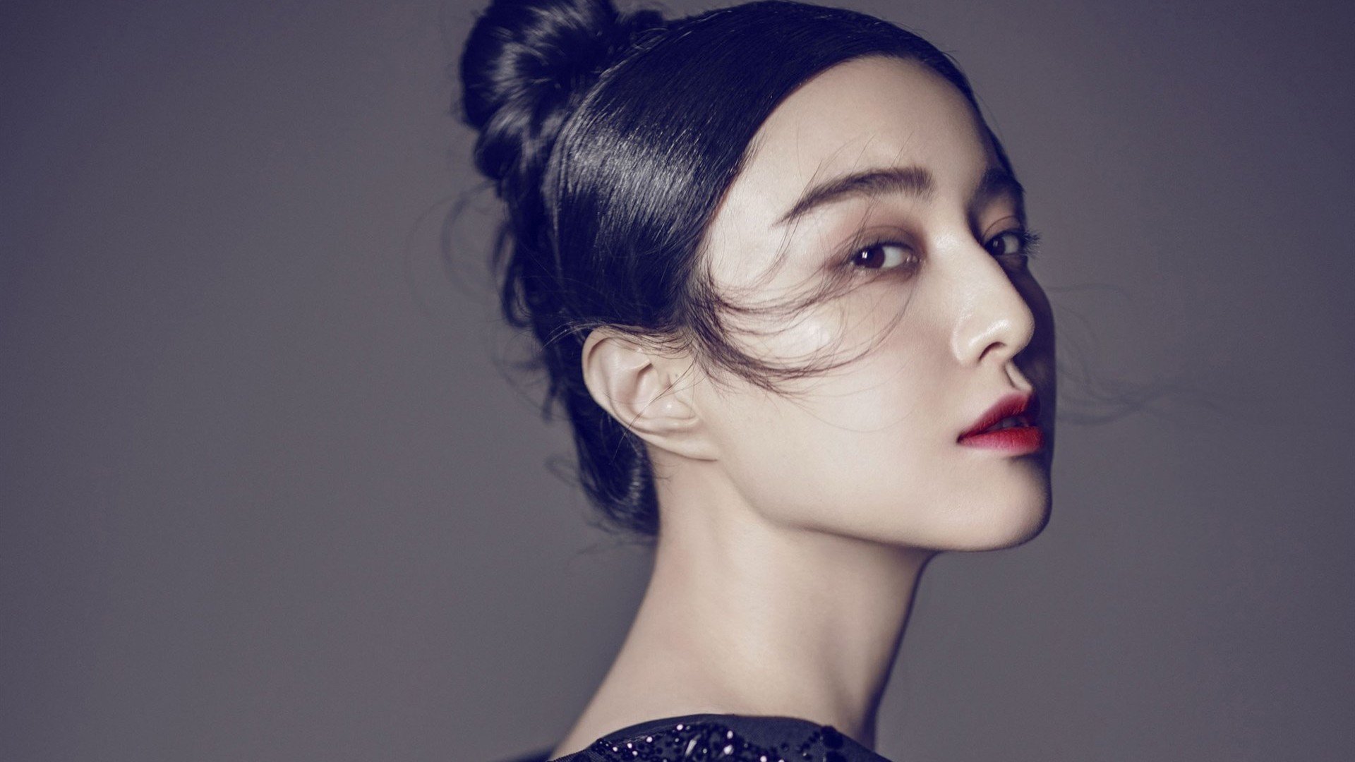 三笘薰爆发终结悬念!皇家社会提前锁定胜局,比利亚雷亚尔黯然失色