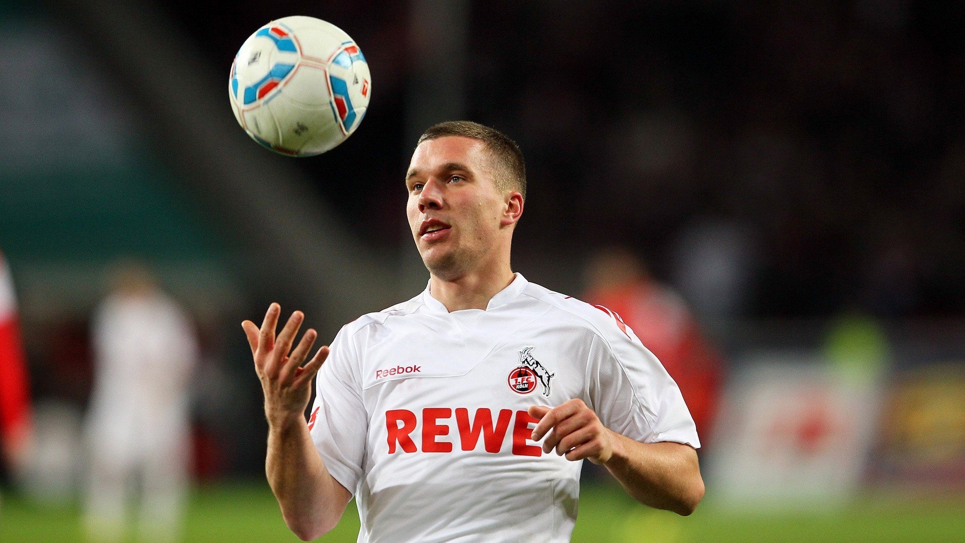 双重奏鸣,从玻利维亚的绝境反击到门迪的意甲统治