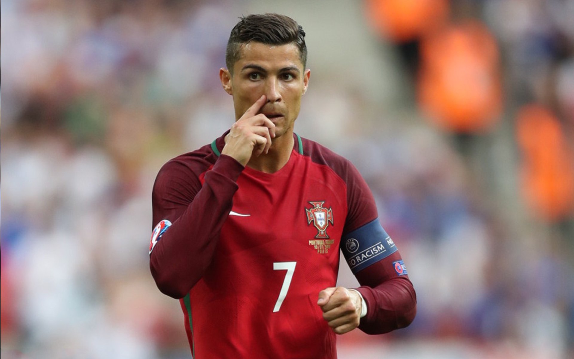 克罗地亚一波带走巴拉圭，巴雷拉在F1街道赛接管比赛—胜利的节奏与掌控的艺术