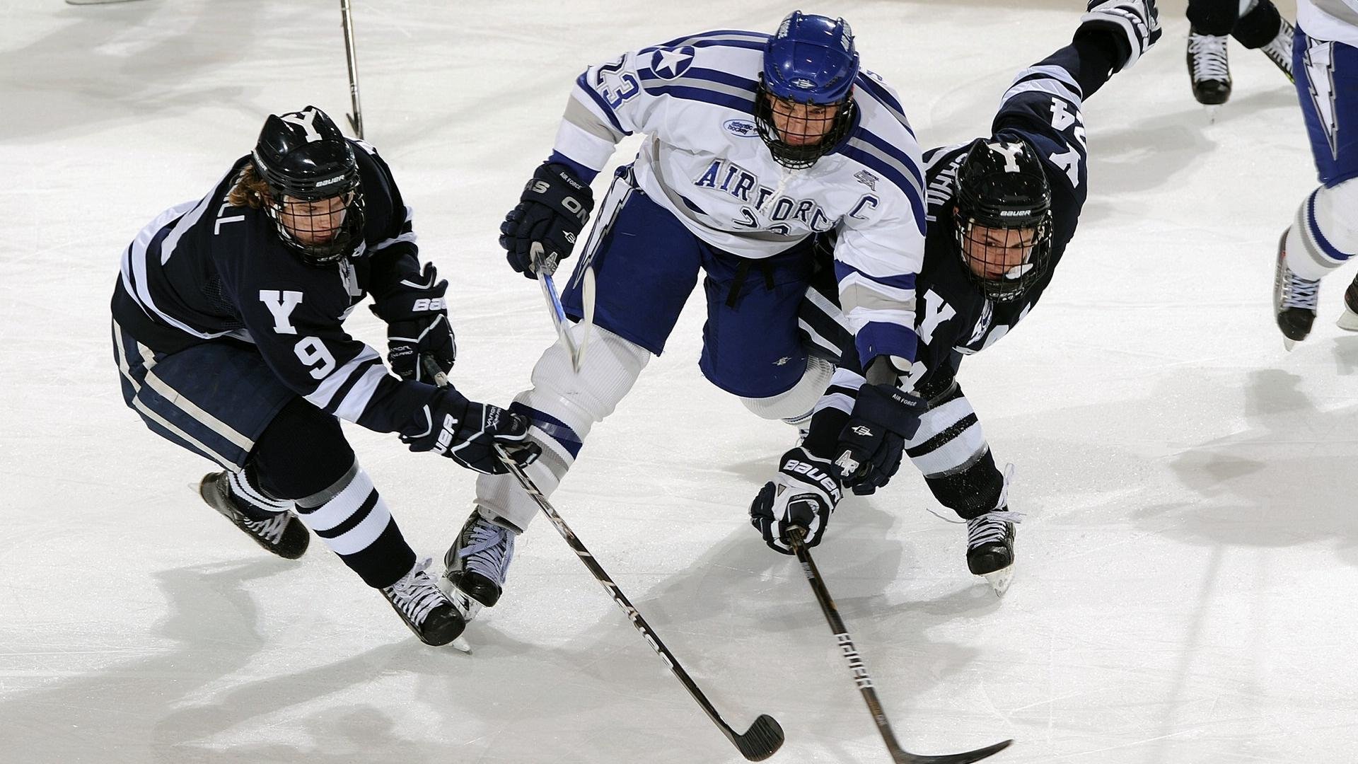 金玟哉完美防线定乾坤，委内瑞拉掀翻加拿大书写美洲杯新篇章
